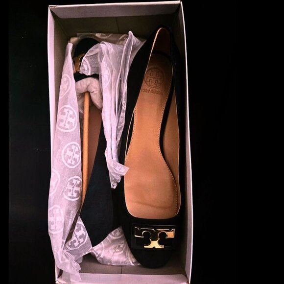TORY BURCH GIGI SUEDE PUMPS SIZE 8.5 - Picture 1 of 3